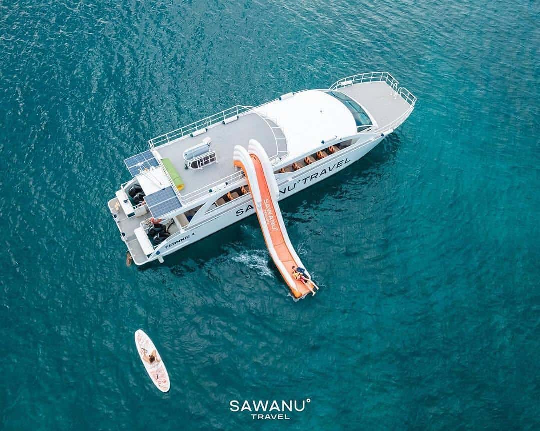 رحلة جزيرة في في (SAWANU)