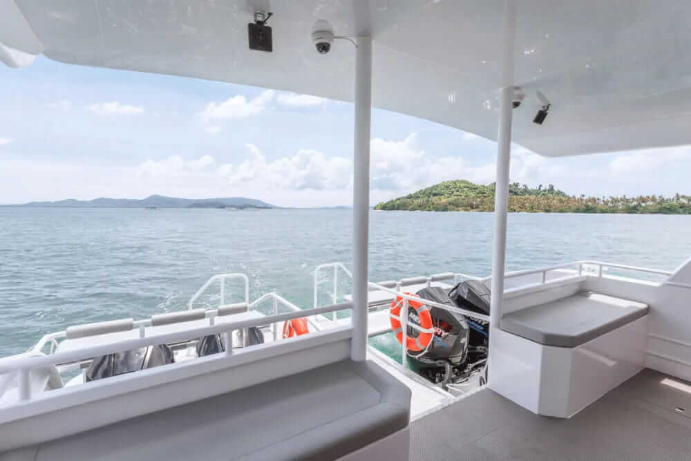 catamaran44